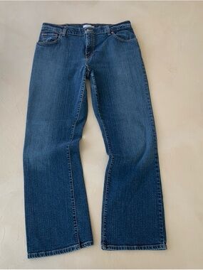 Vintage Levi’s 550 relaxed bootcut jeans